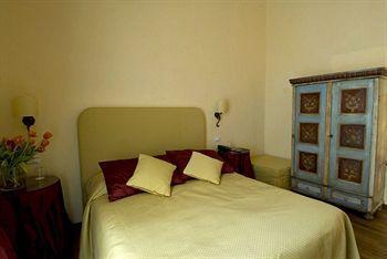 Relais Al Senato Roma