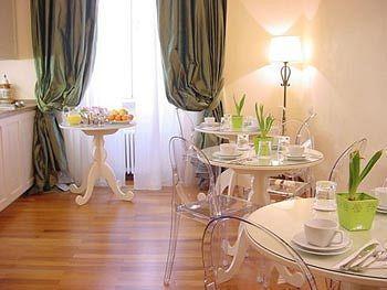 Bed & Breakfast Relais Al Senato Roma