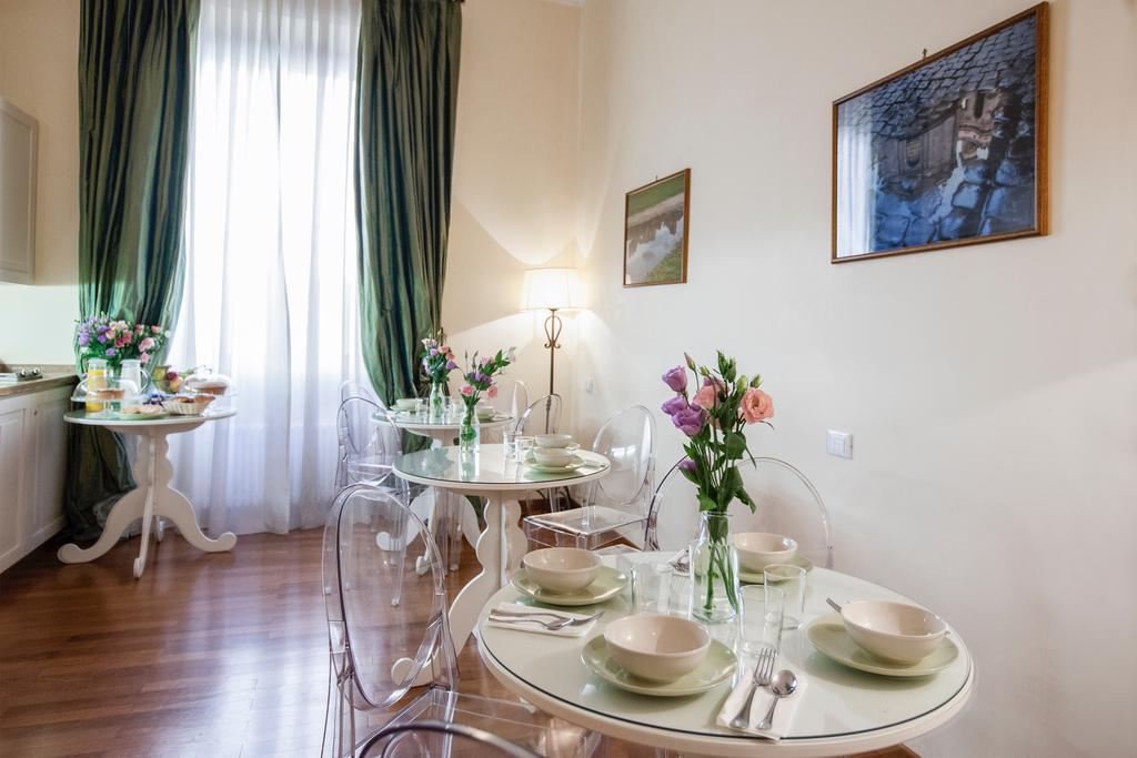 Relais Al Senato Bed & Breakfast Roma