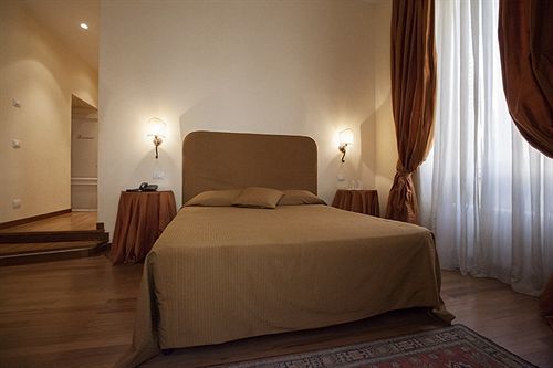 Bed & Breakfast Relais Al Senato Roma